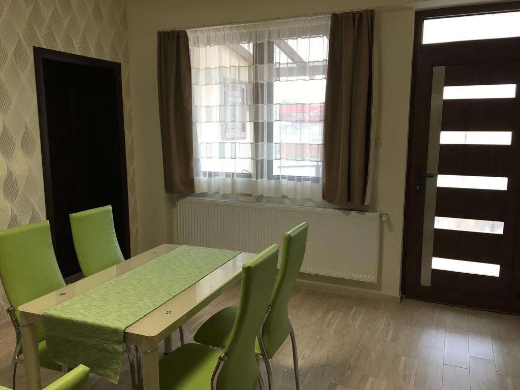 Kristaly Apartmanok Kisvárda Exterior foto