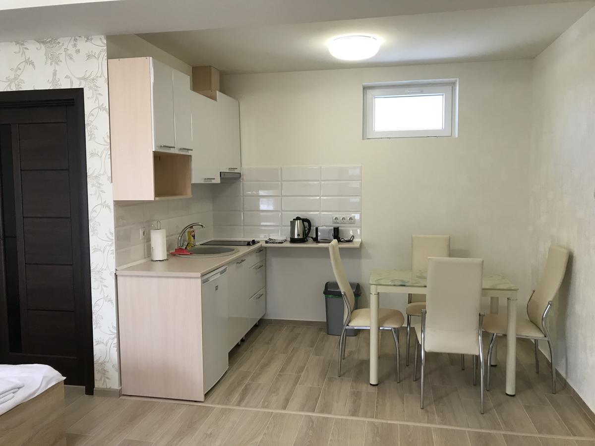 Kristaly Apartmanok Kisvárda Exterior foto